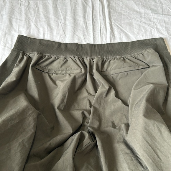 Athleta Pants Womens 18 Green  Brooklyn Mid Rise Ankle Pull On Performance - Picture 5 of 8